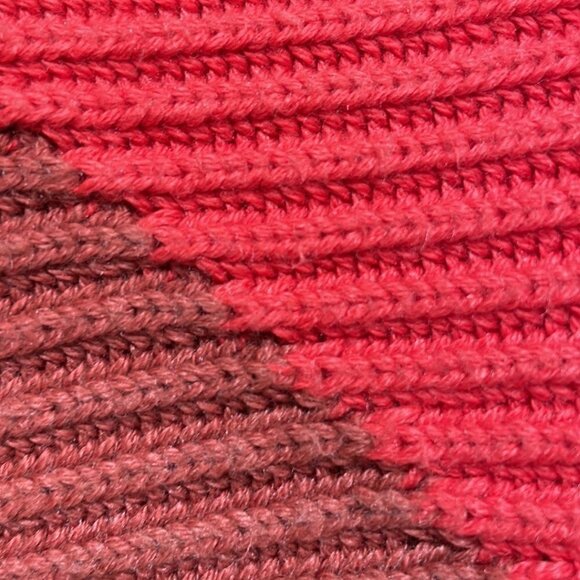 Slate & Willow Sweater Boxy Colorblock Red Knit Size Medium M - Picture 8 of 13